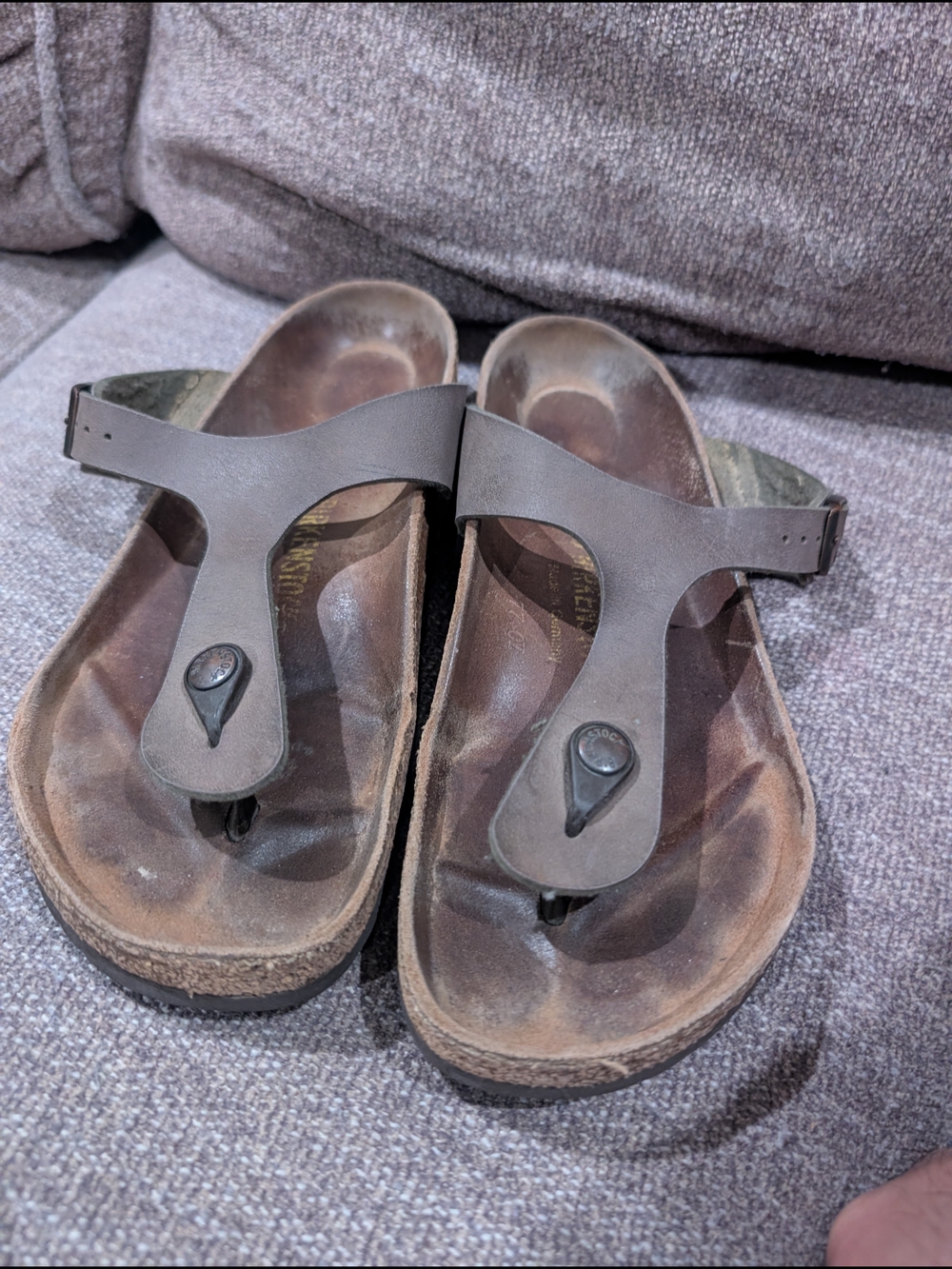 Birkenstock Recovery Thong Sandal - Gizeh